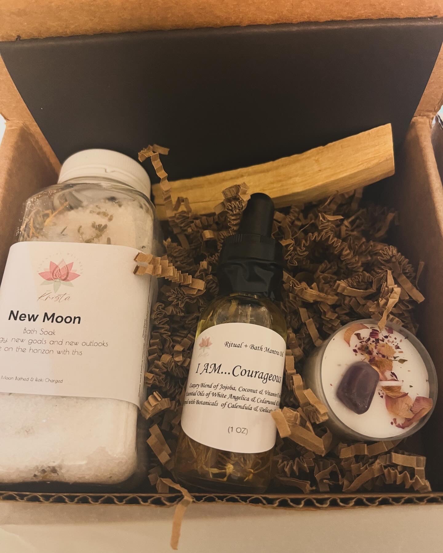 NEW MOON ESSENTIALS